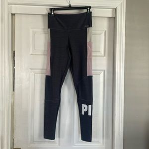 Like new condition. No wear.